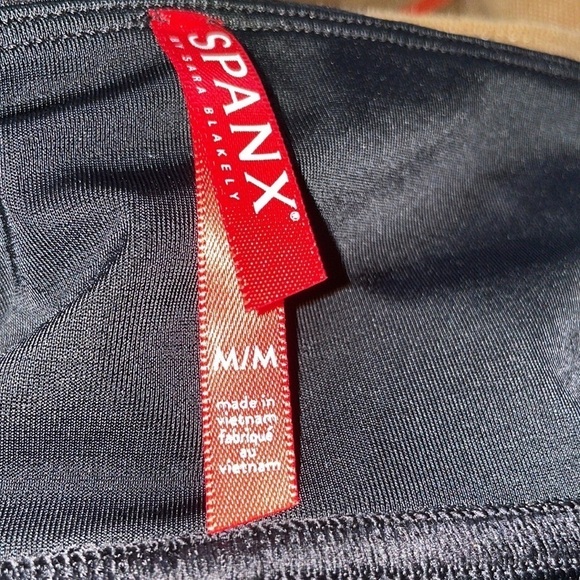 Spanx flowery spandex size - M - Picture 4 of 5